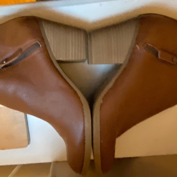 Ankle Boots - Picture 3 of 8